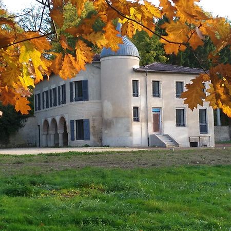 Lodge Hotel De Sommedieue Verdun المظهر الخارجي الصورة